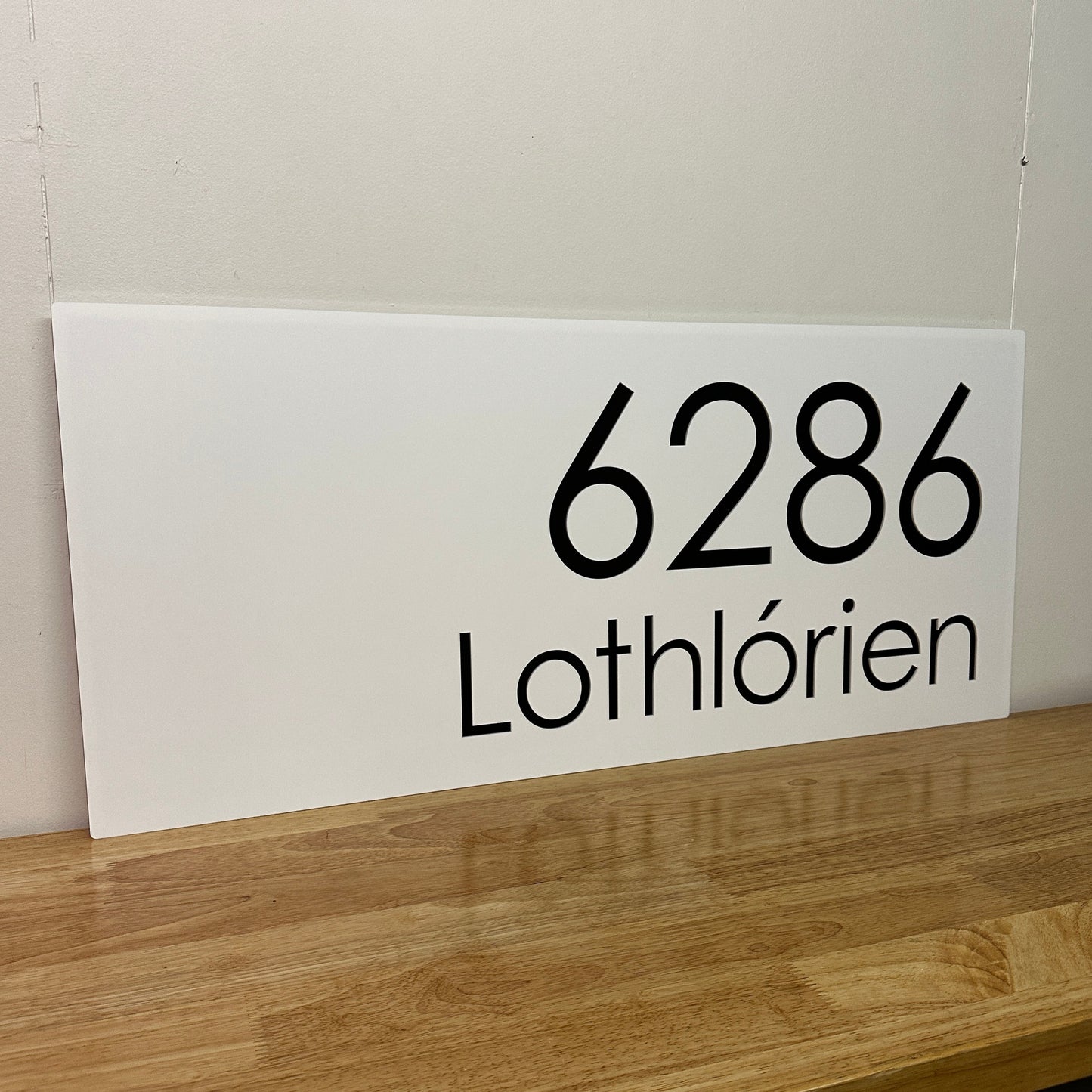 Premium House Number - Landscape - Style 1