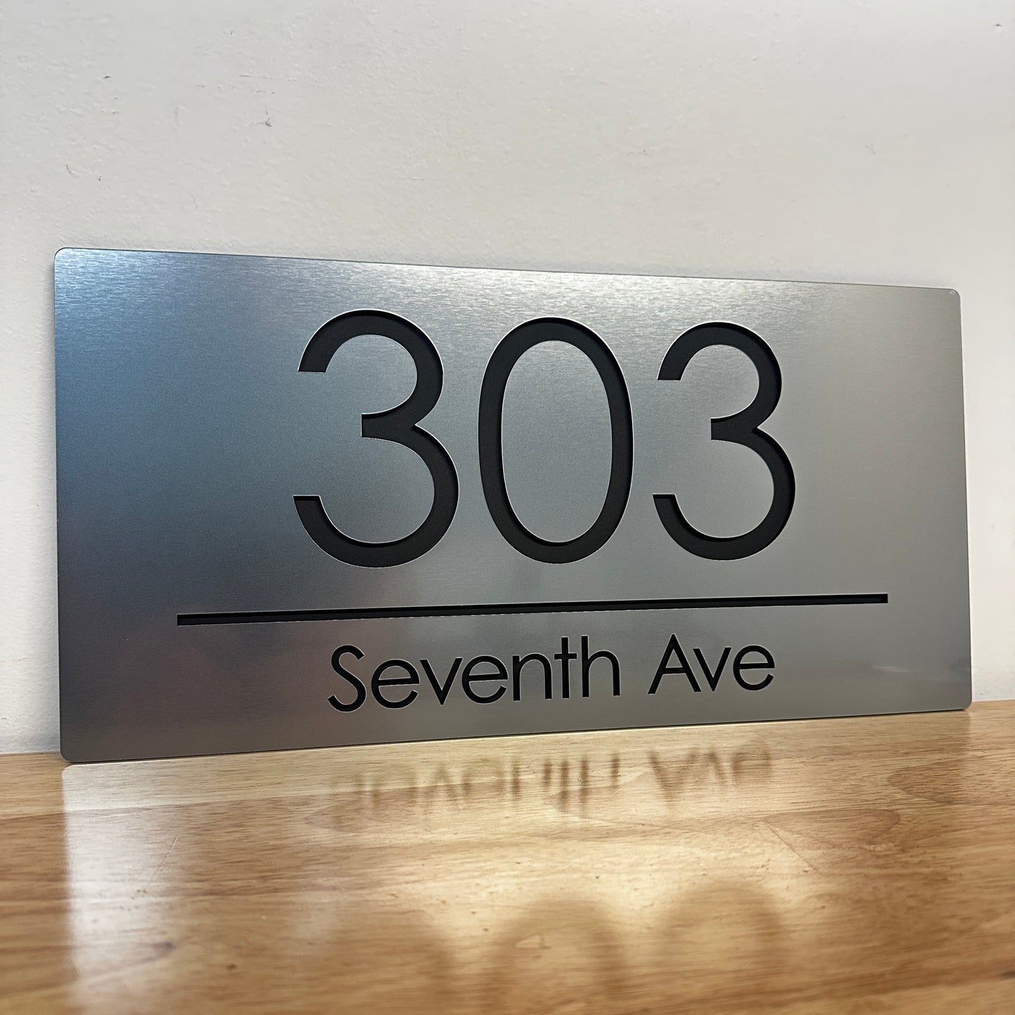Premium House Number - Landscape - Style 1
