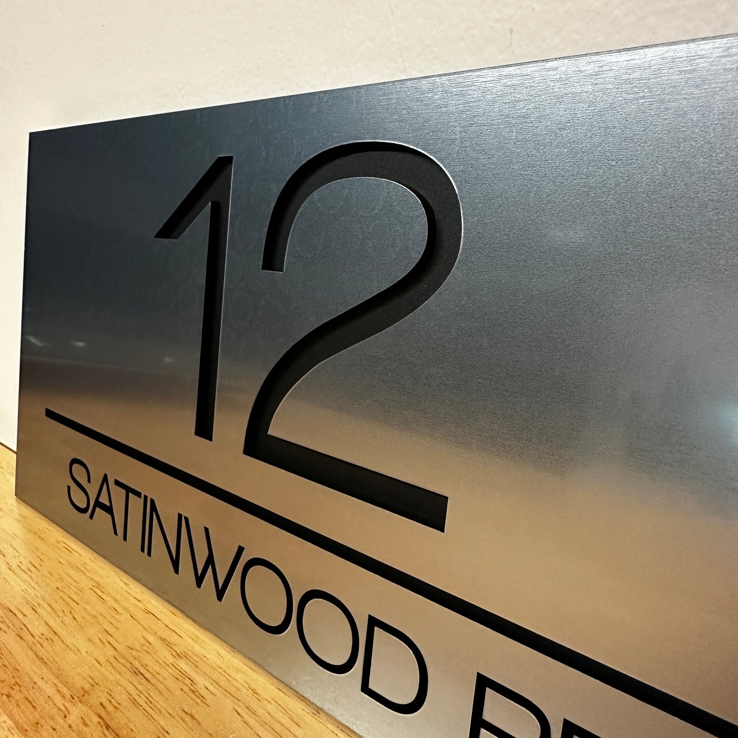 Premium House Number - Landscape - Style 1