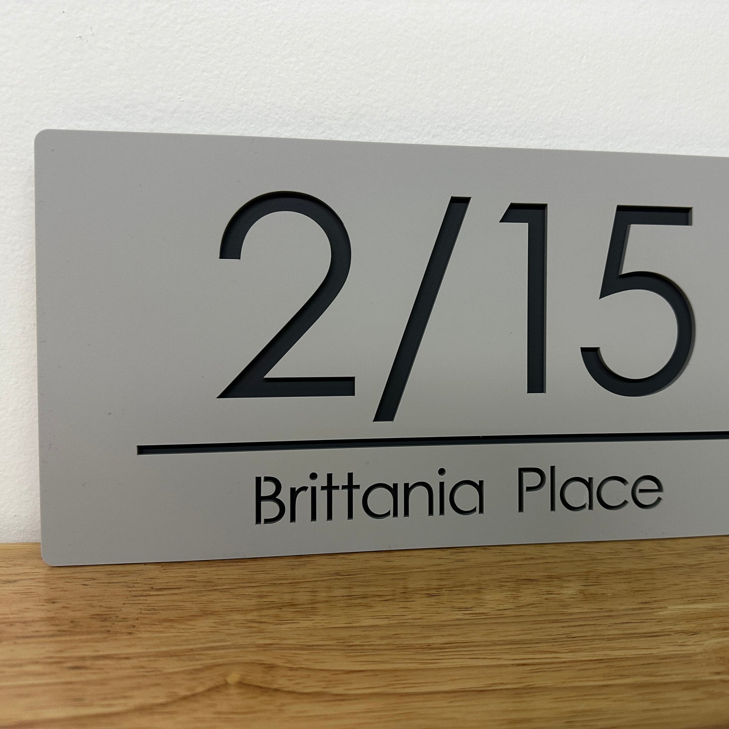 Premium House Number - Landscape - Style 1